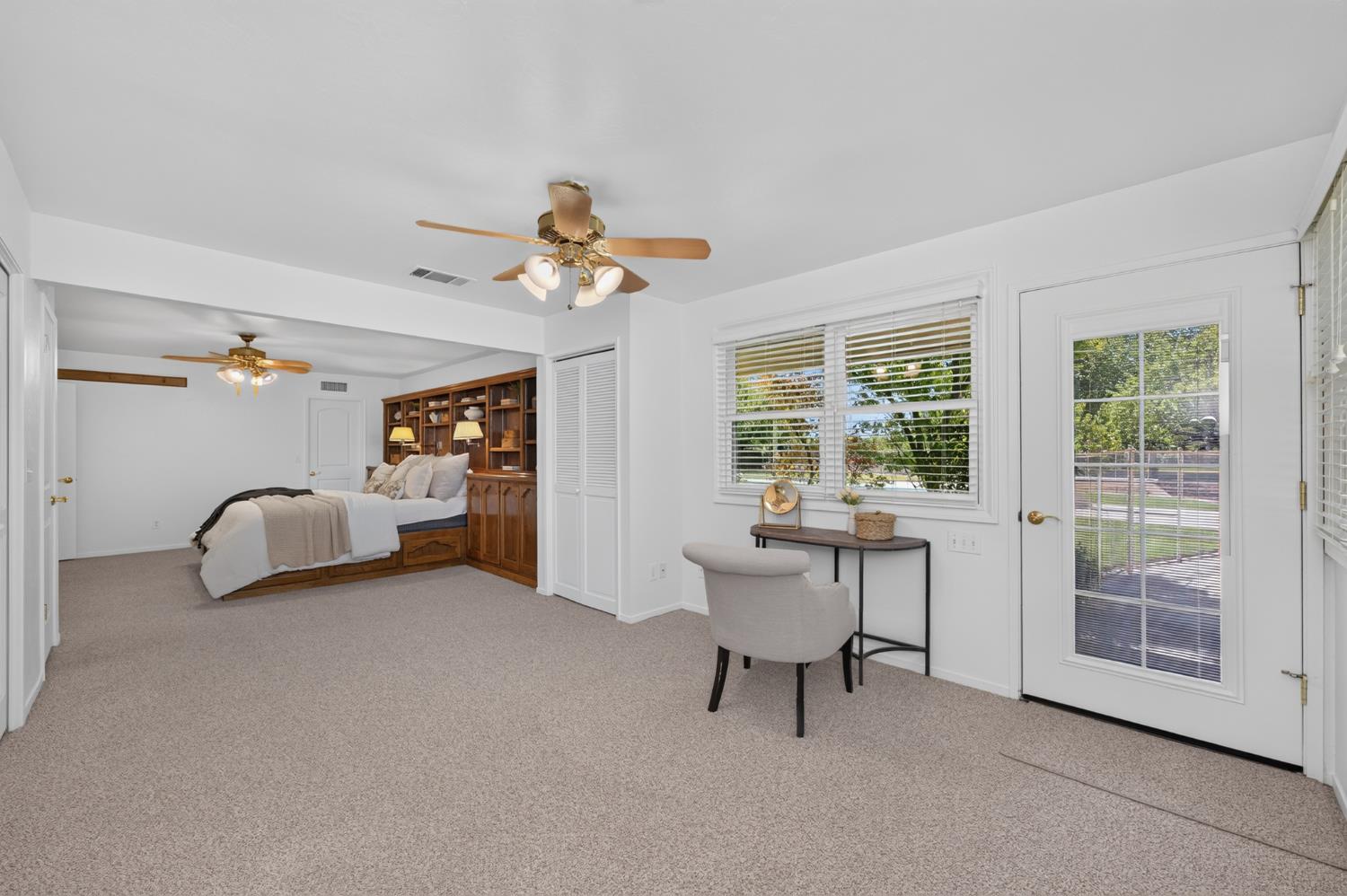 5648 E Dinuba Ave, Fowler, CA 93625