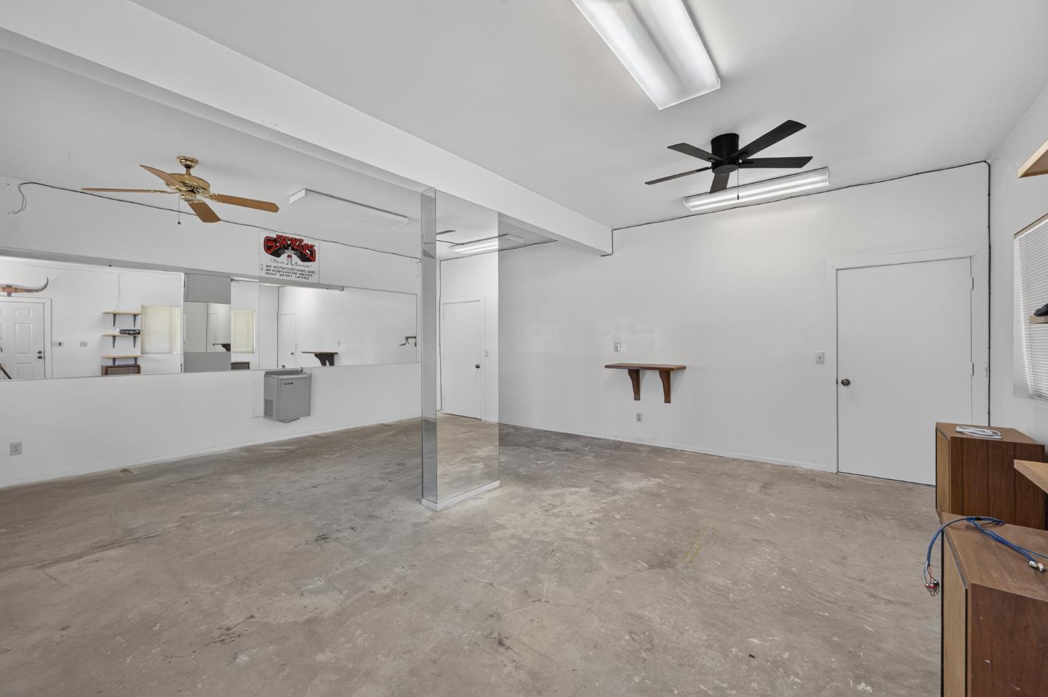 5648 E Dinuba Ave, Fowler, CA 93625