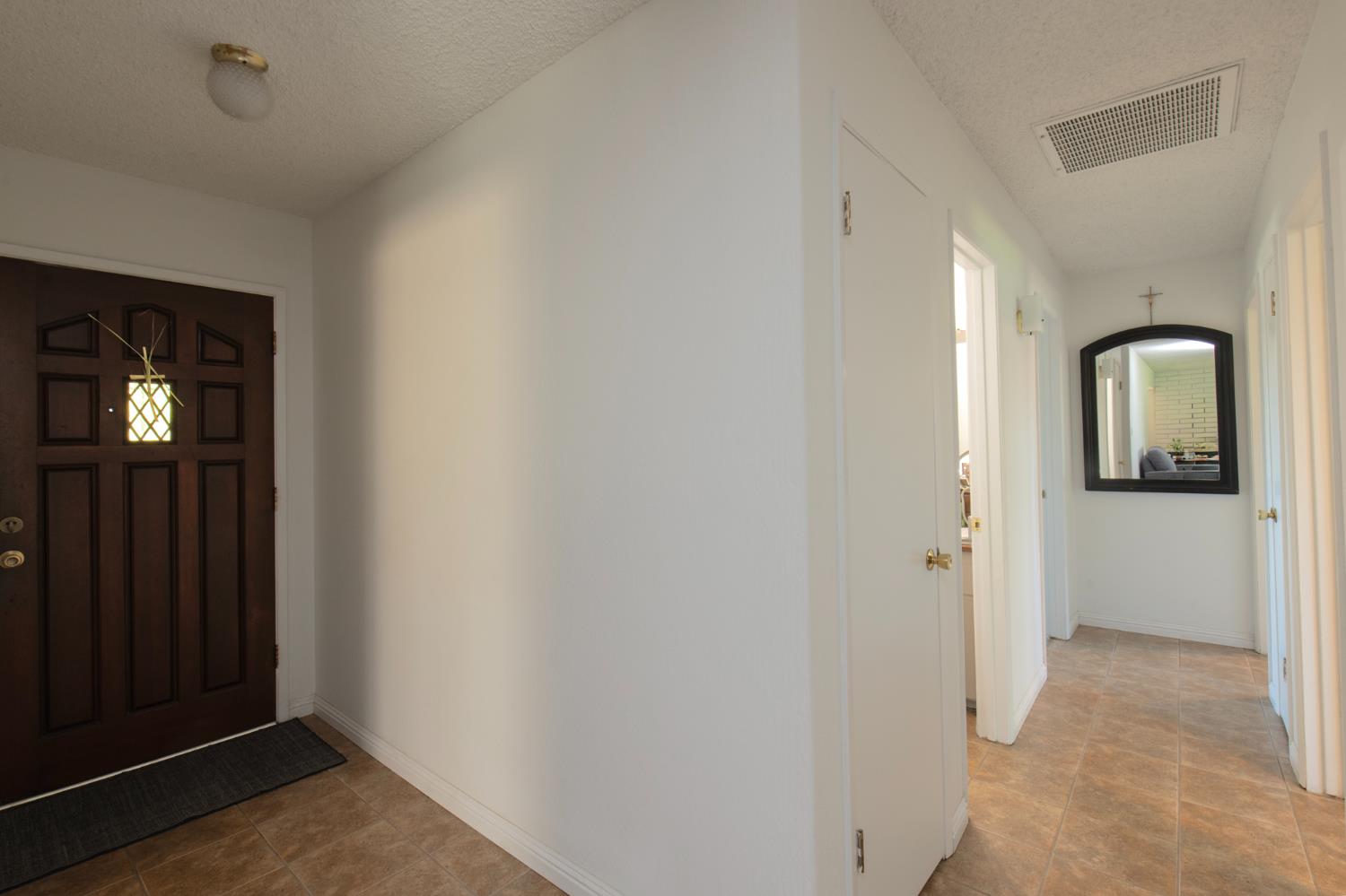 3056 W Acacia Ave, Fresno, CA 93722