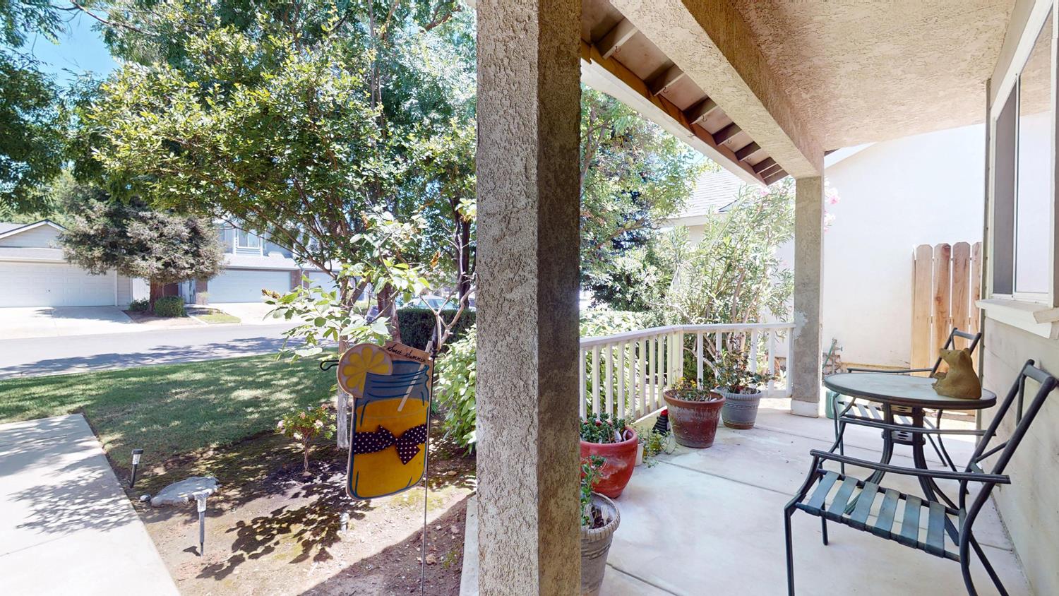 5829 W El Paso, Fresno, CA 93722