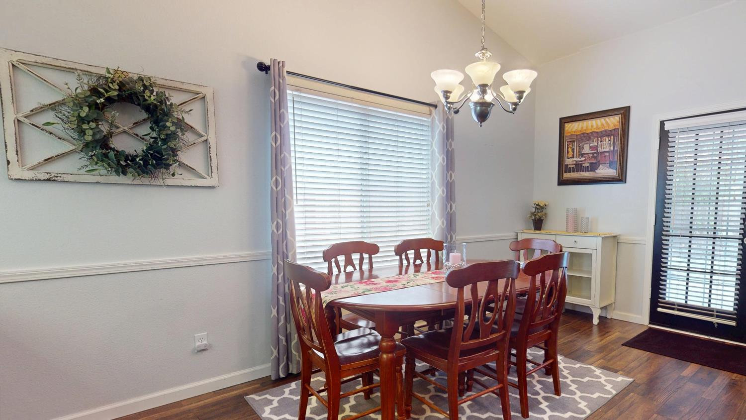 5829 W El Paso, Fresno, CA 93722
