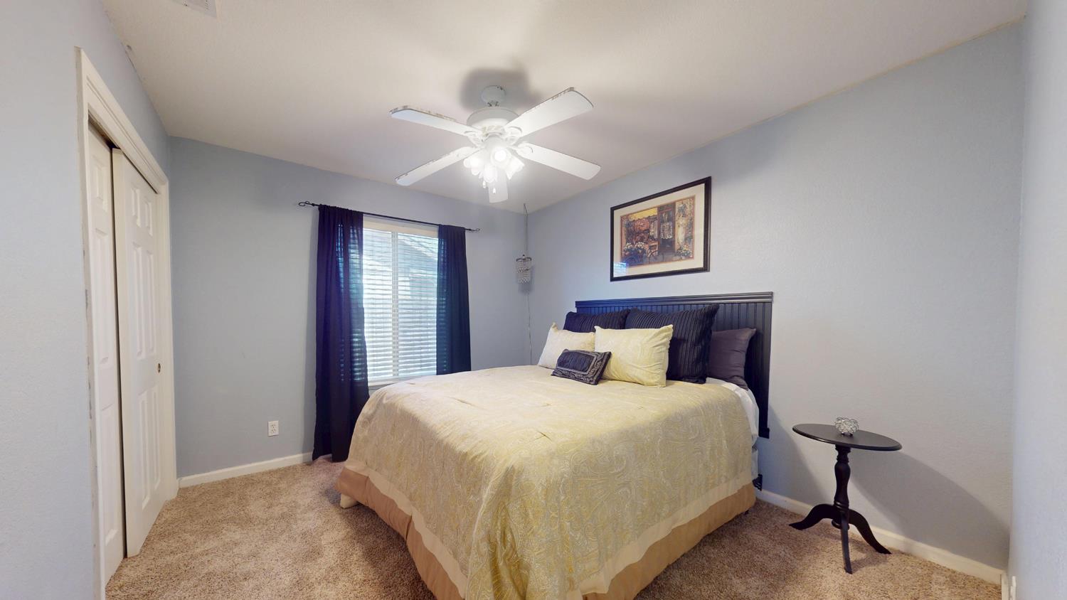 5829 W El Paso, Fresno, CA 93722