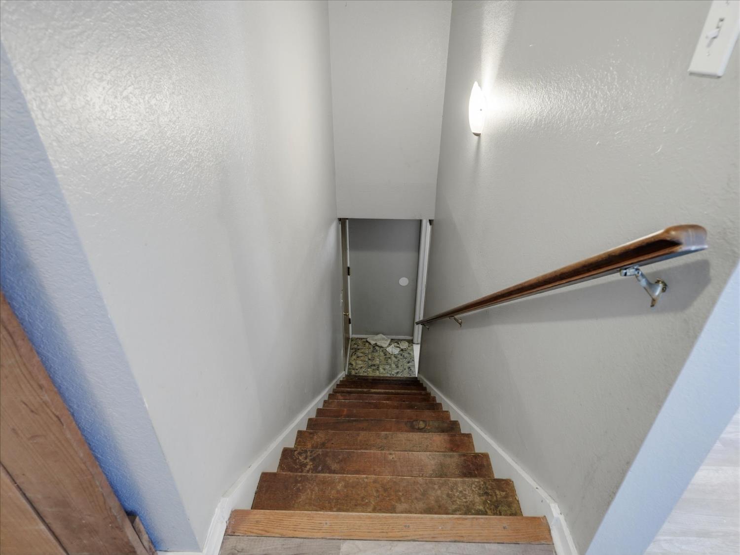 40528 Jean Rd W, Oakhurst, CA 93644