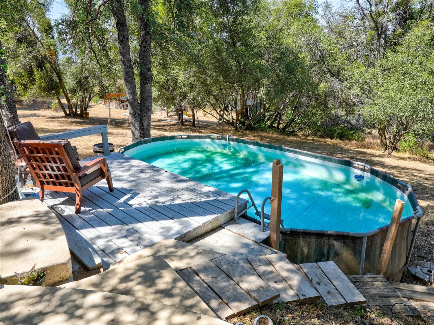 40528 Jean Rd W, Oakhurst, CA 93644