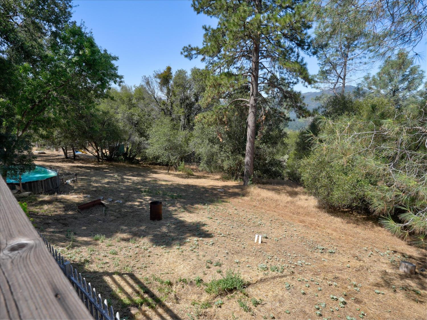 40528 Jean Rd W, Oakhurst, CA 93644