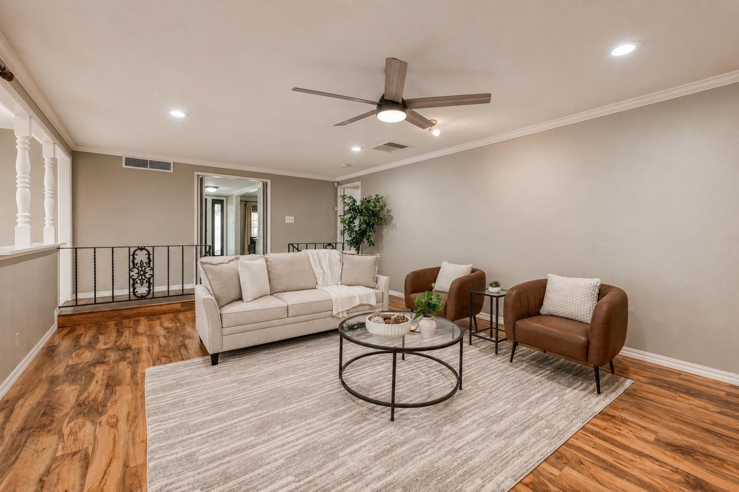 1108 E Sierra Ave, Fresno, CA 93710
