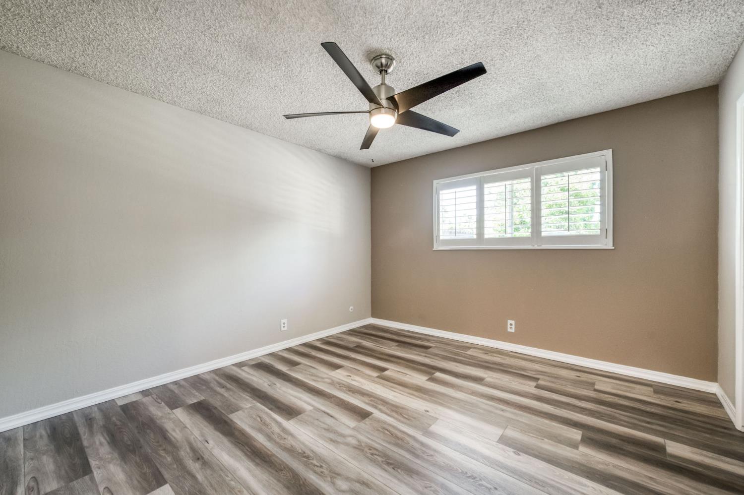 1108 E Sierra Ave, Fresno, CA 93710