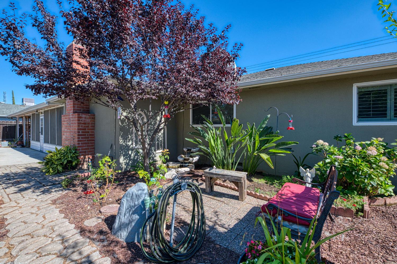 1108 E Sierra Ave, Fresno, CA 93710
