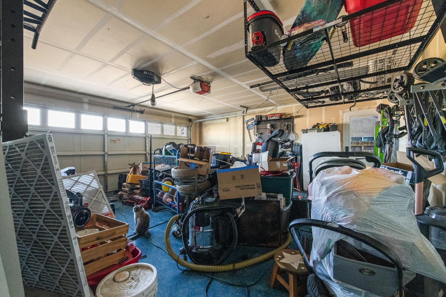 2476 N Riesling Ave, Hanford, CA 93230
