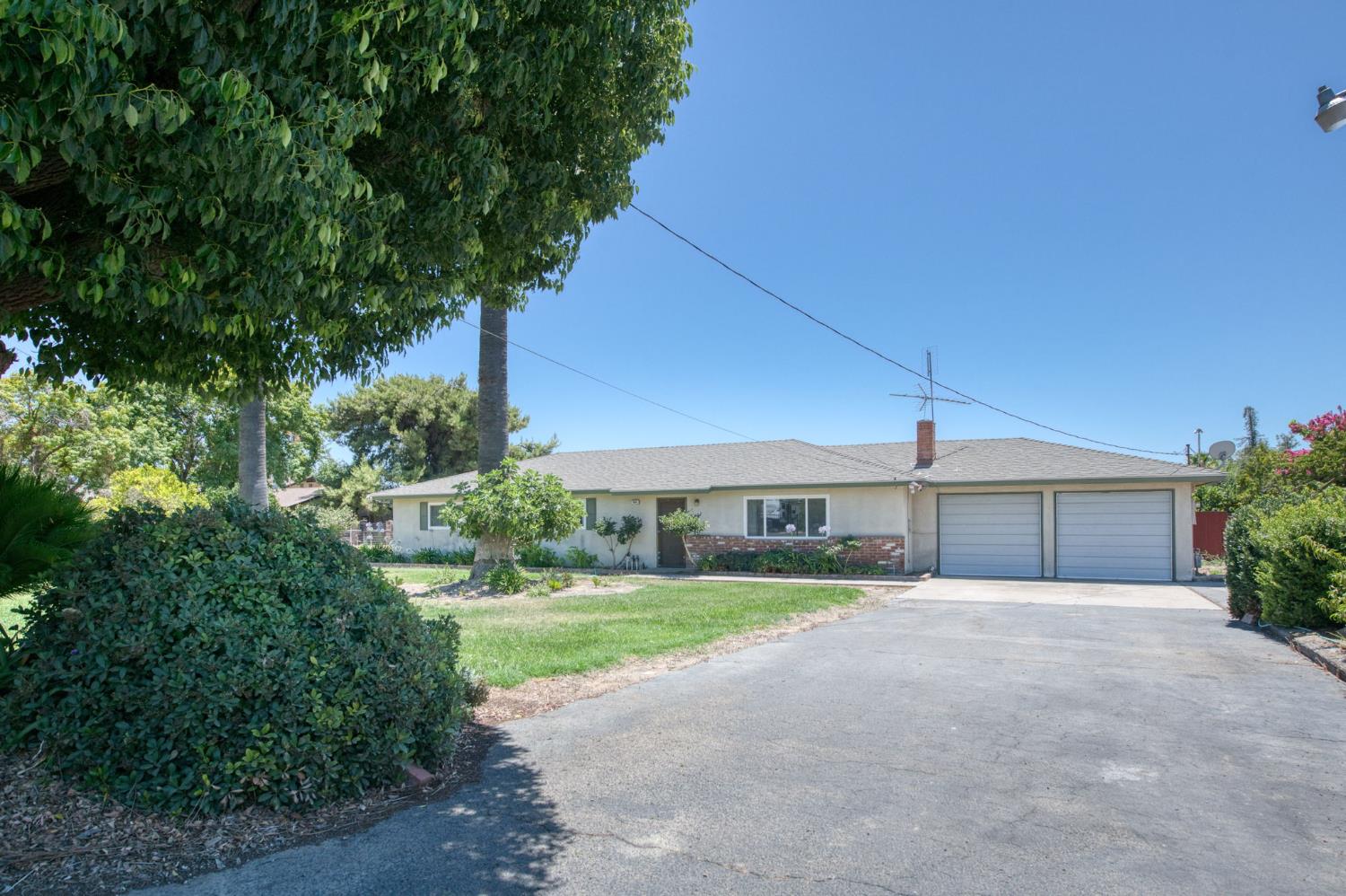 7895 W Mckinley Ave, Fresno, CA 93723