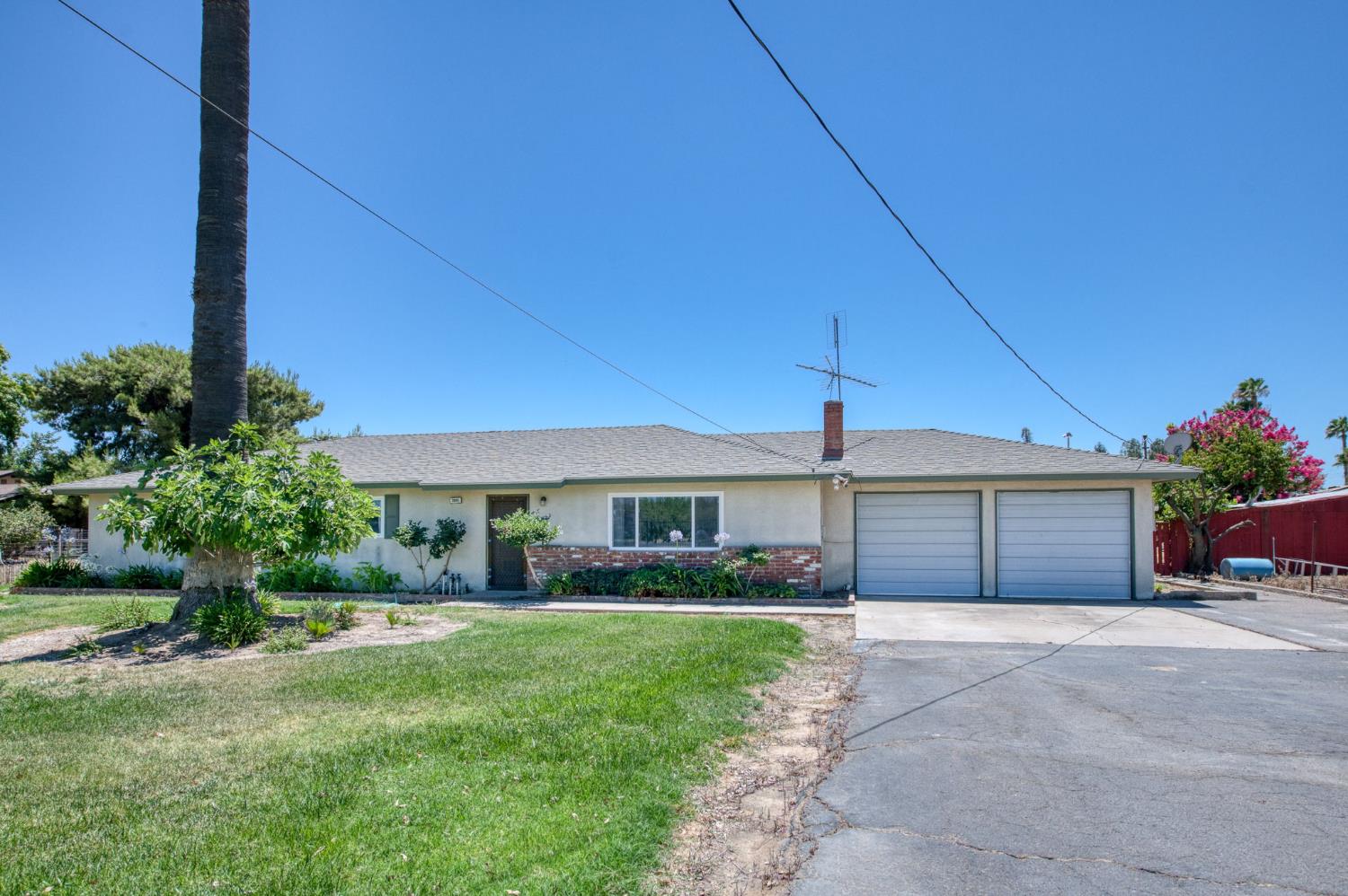 7895 W Mckinley Ave, Fresno, CA 93723
