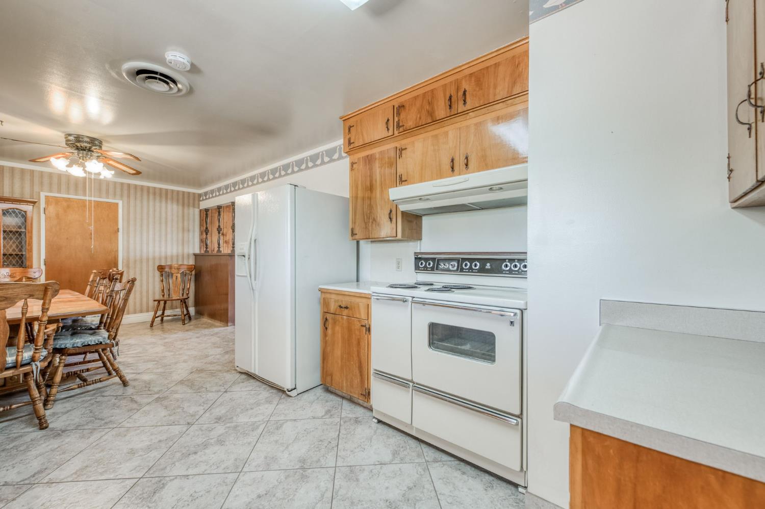 7895 W Mckinley Ave, Fresno, CA 93723