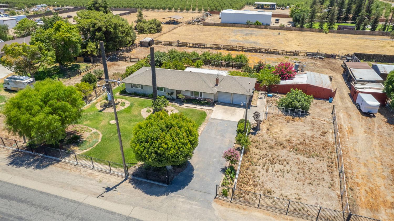 7895 W Mckinley Ave, Fresno, CA 93723