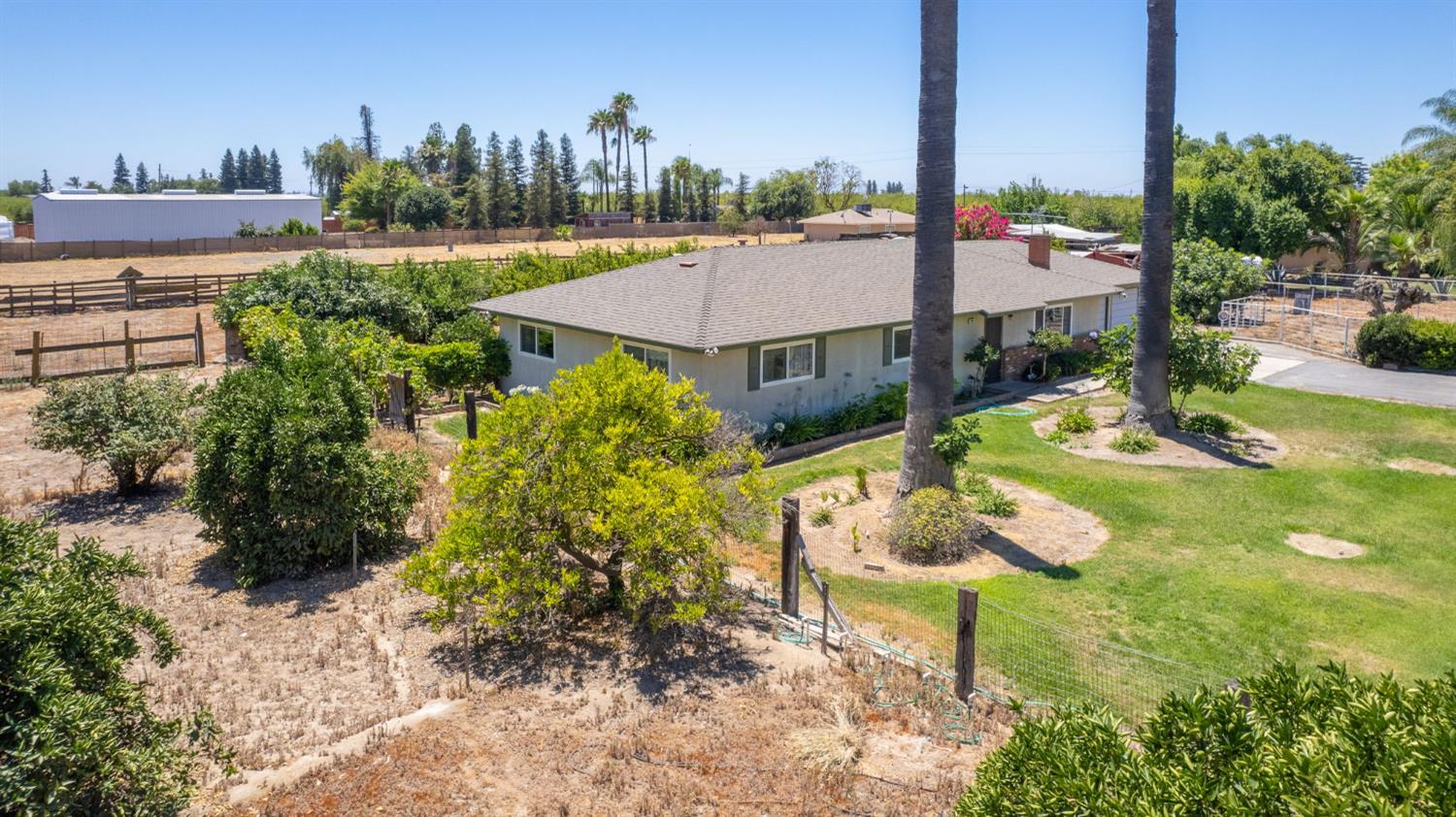 7895 W Mckinley Ave, Fresno, CA 93723
