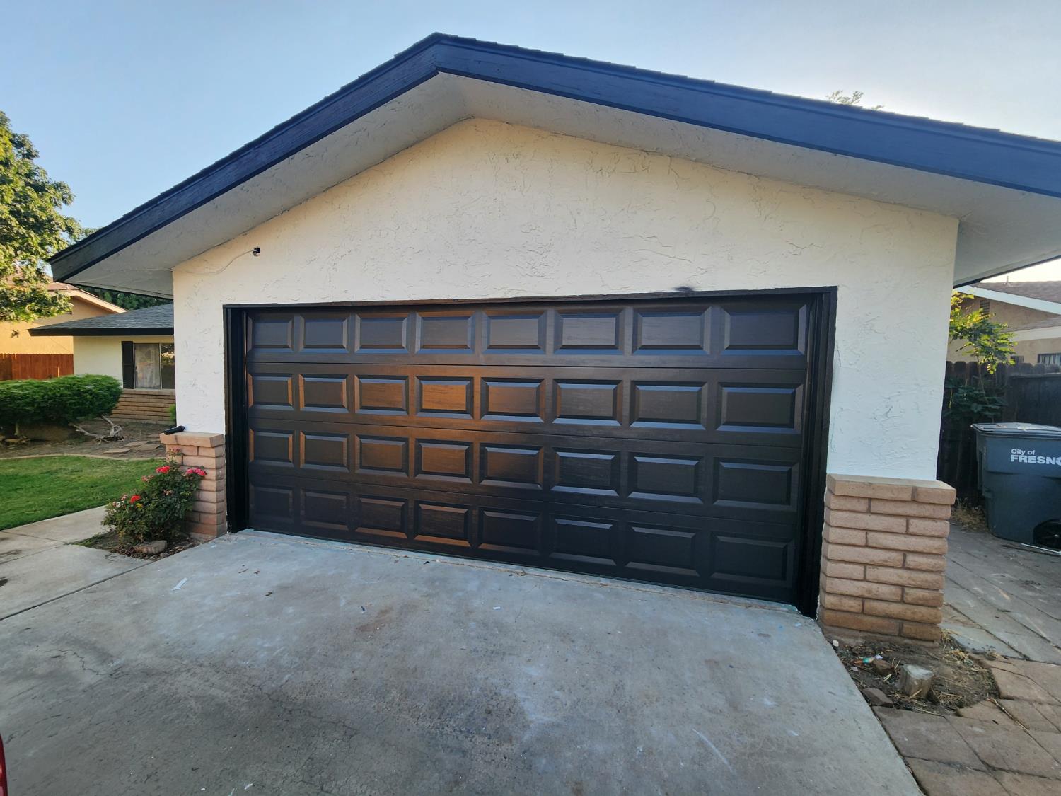 215 N Sylmar Ave, Fresno, CA 93727