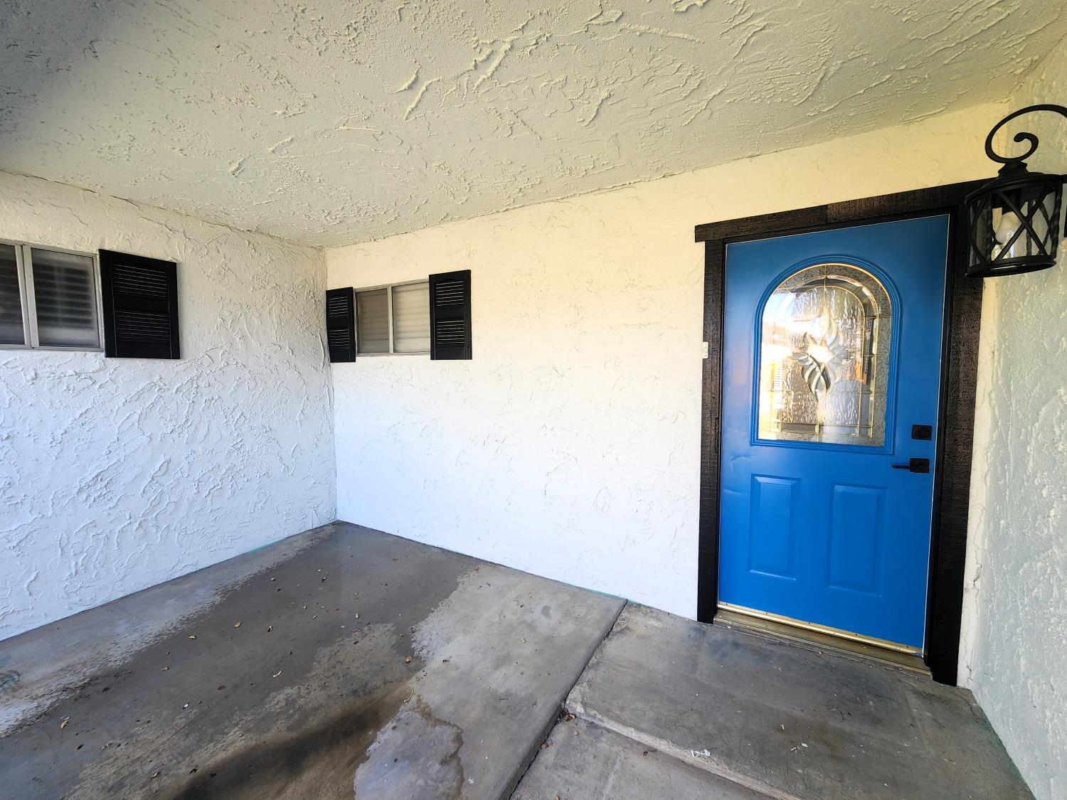 215 N Sylmar Ave, Fresno, CA 93727