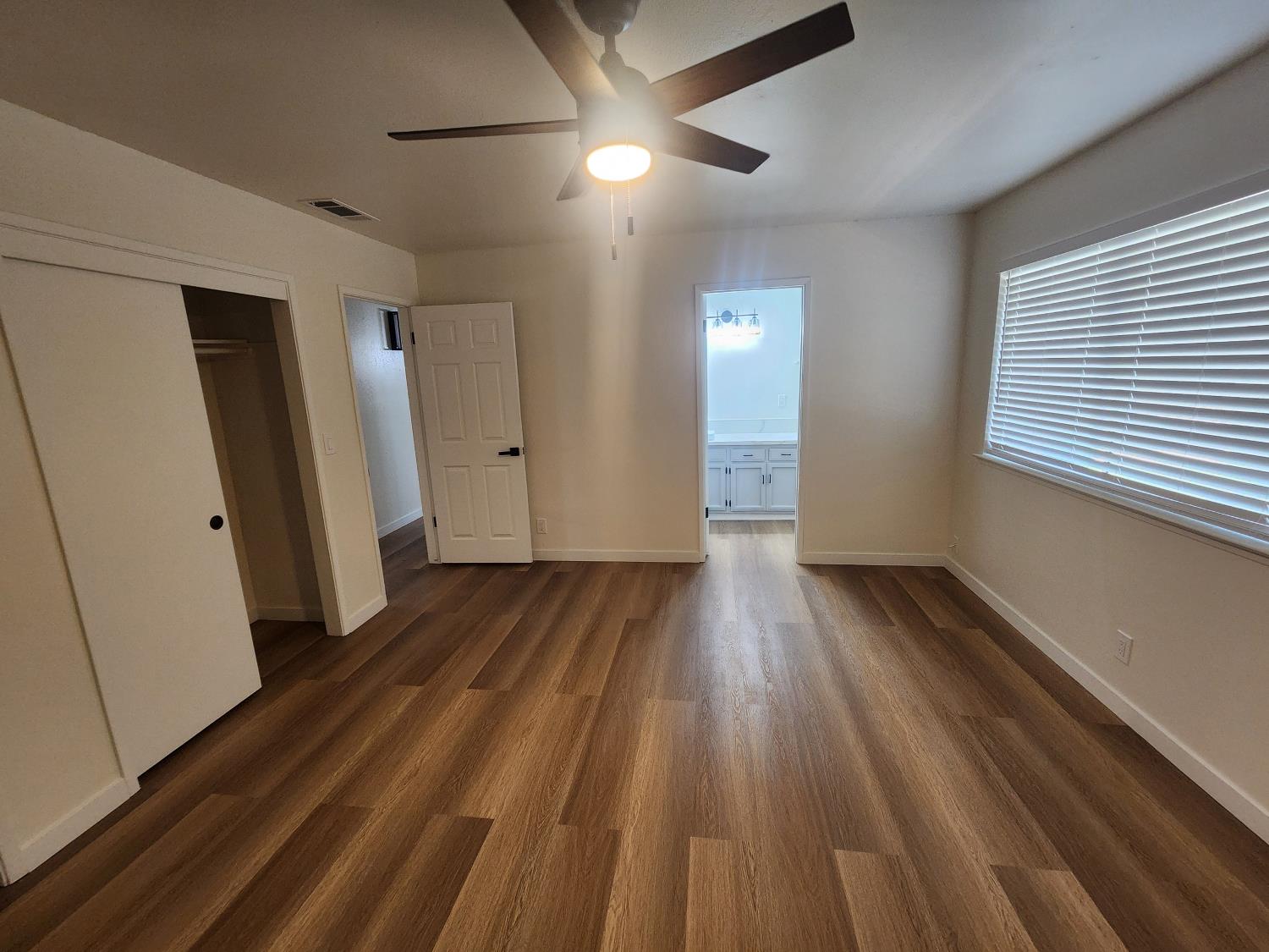 215 N Sylmar Ave, Fresno, CA 93727