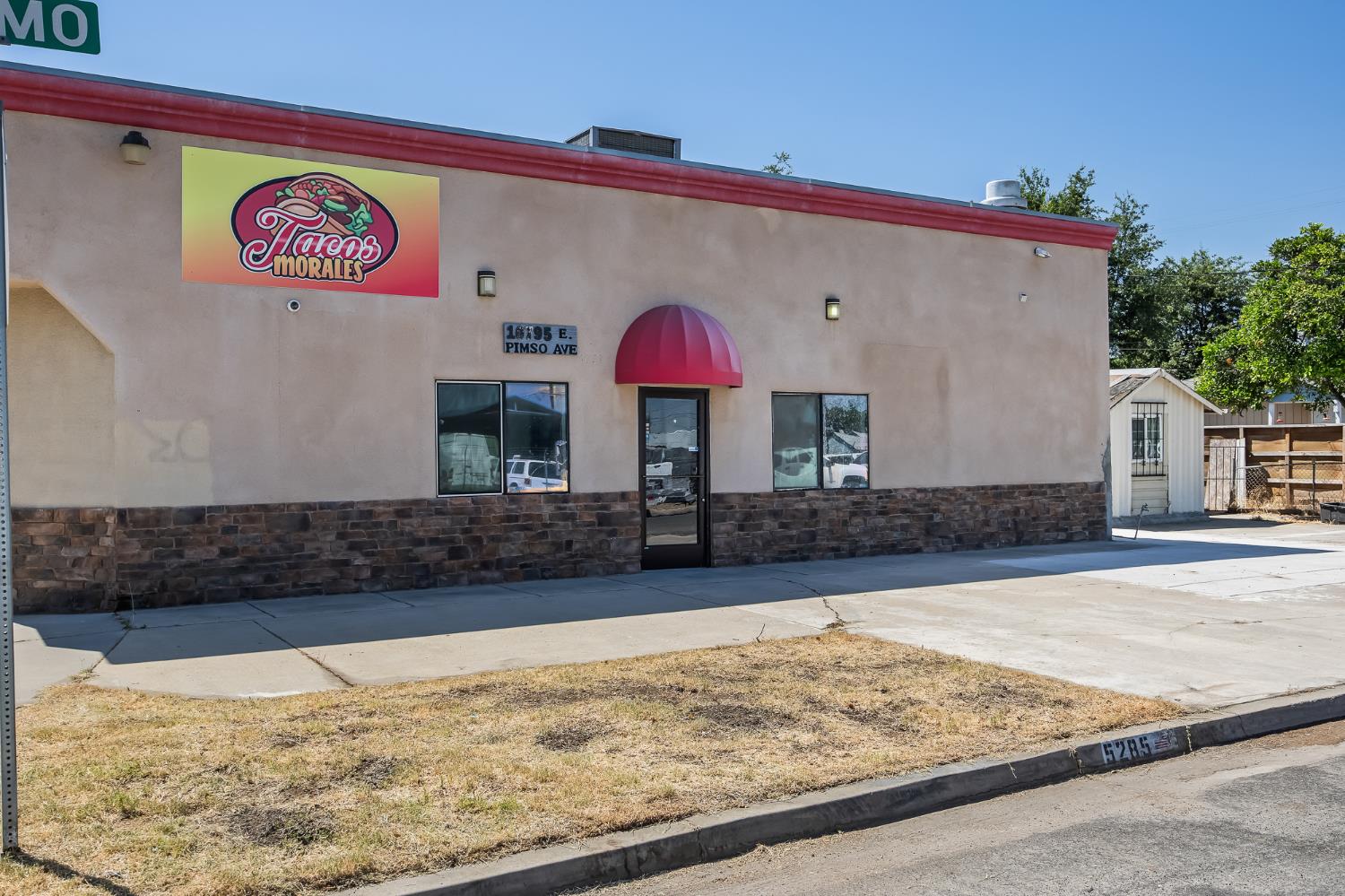 10791 E Pismo Ave, Del Rey, CA 93616