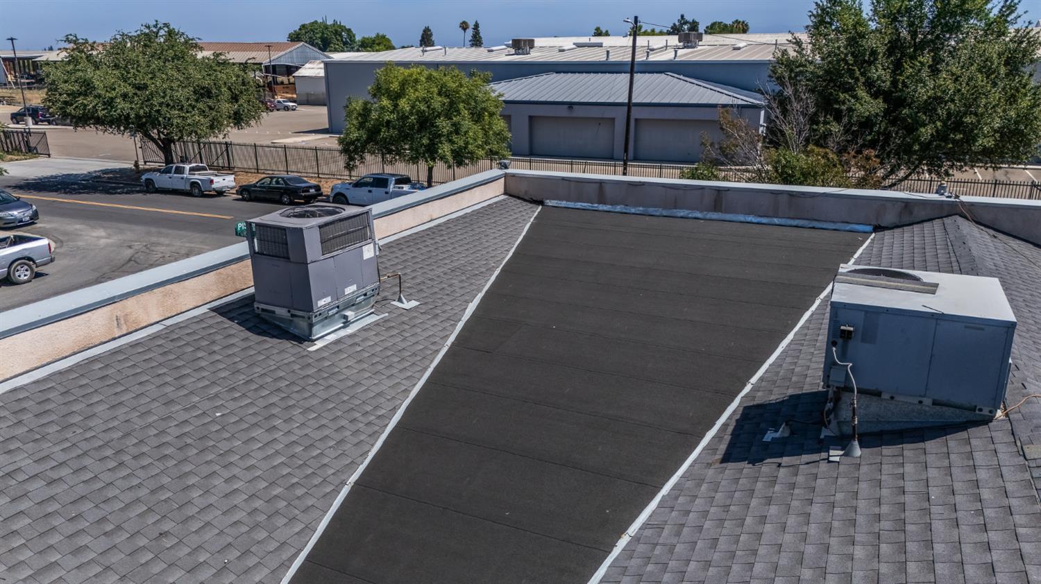 10791 E Pismo Ave, Del Rey, CA 93616