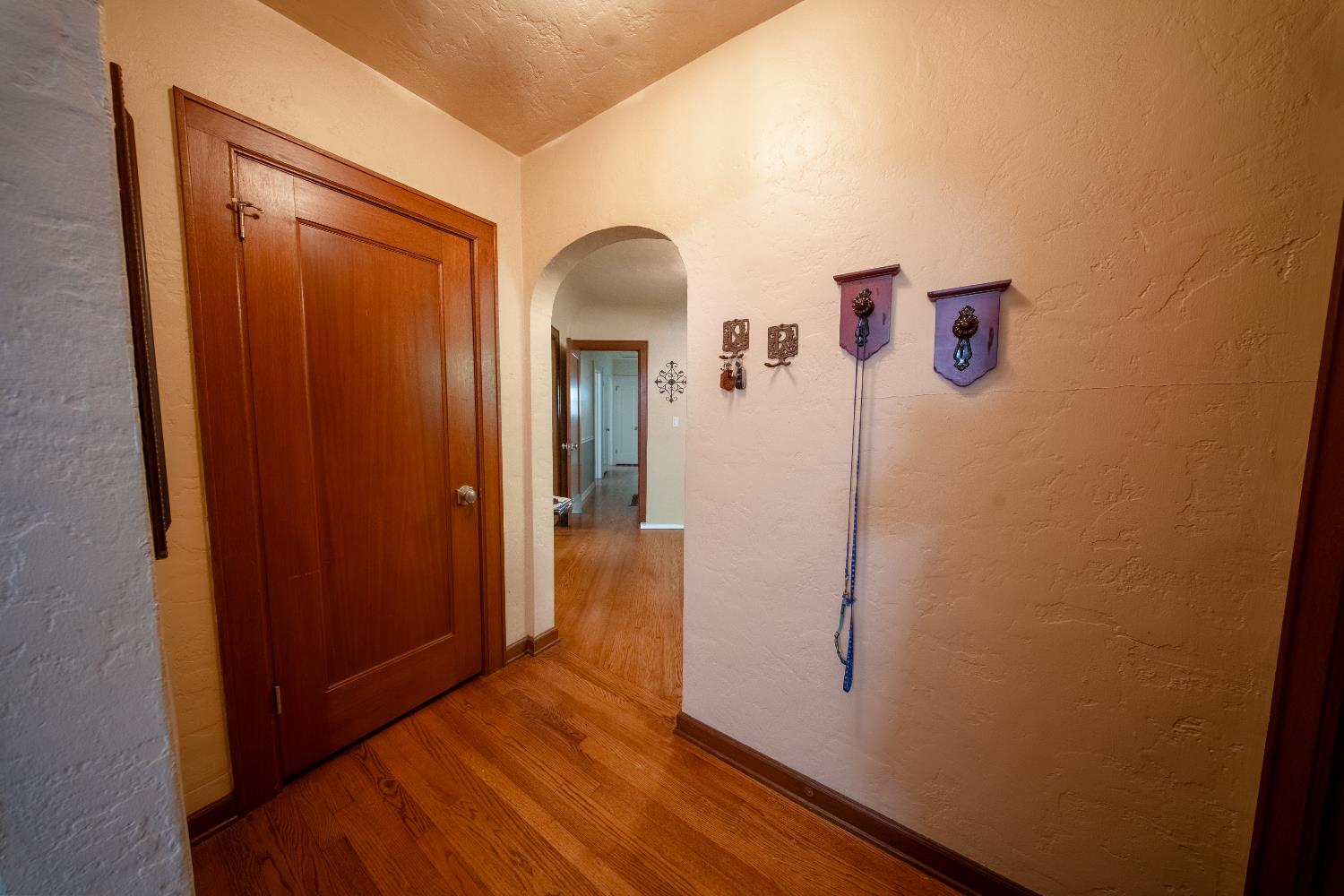 1370 N Van Ness Ave, Fresno, CA 93728