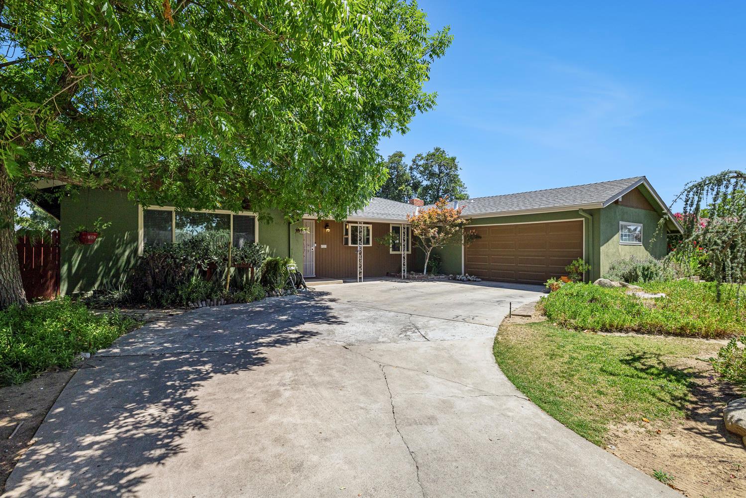 606 W Rialto Ave, Fresno, CA 93705
