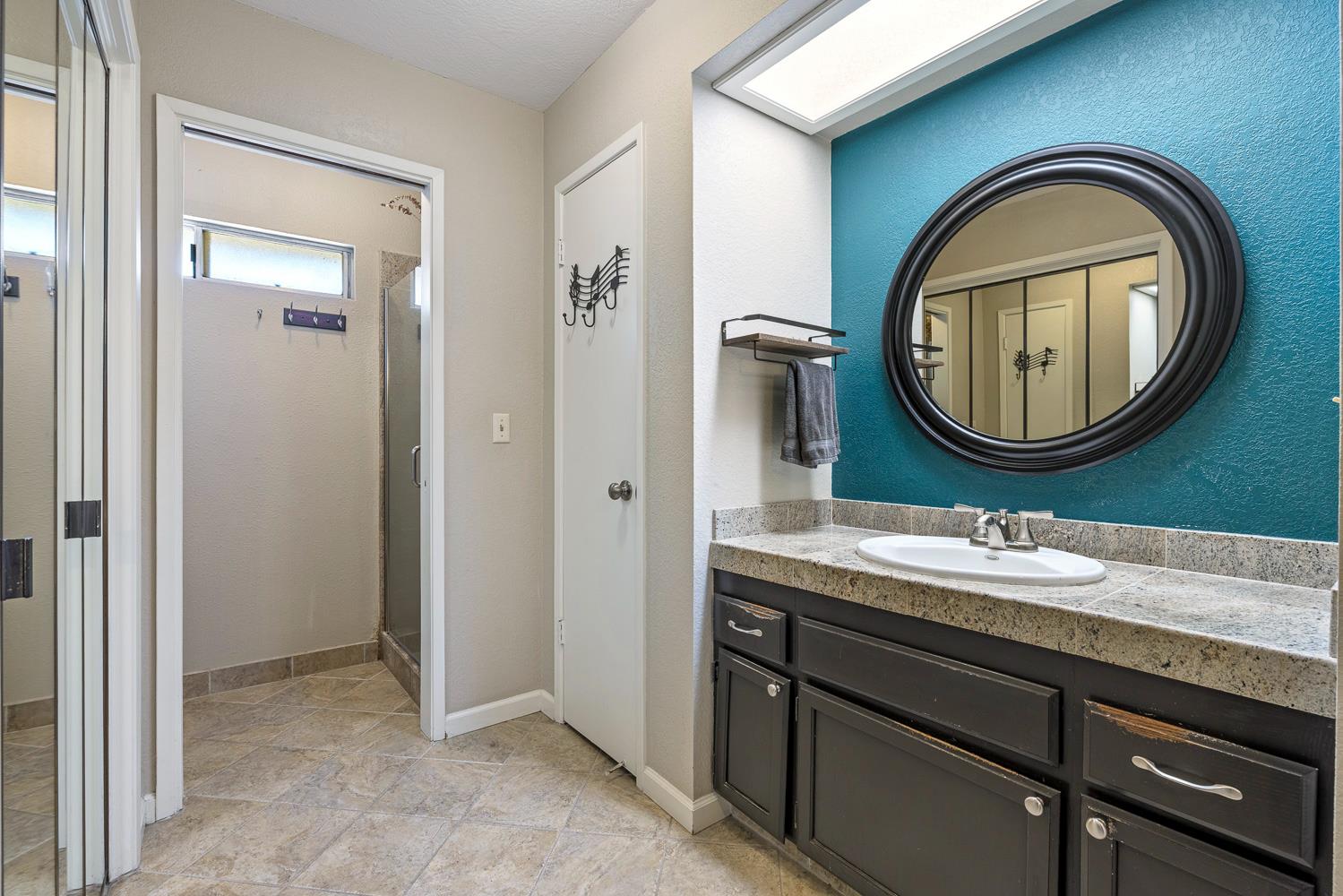 606 W Rialto Ave, Fresno, CA 93705