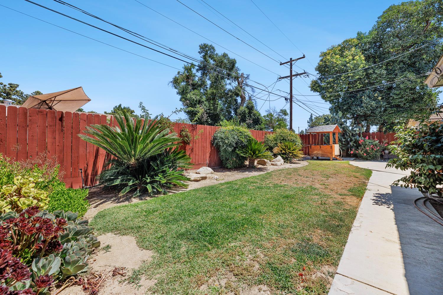 606 W Rialto Ave, Fresno, CA 93705