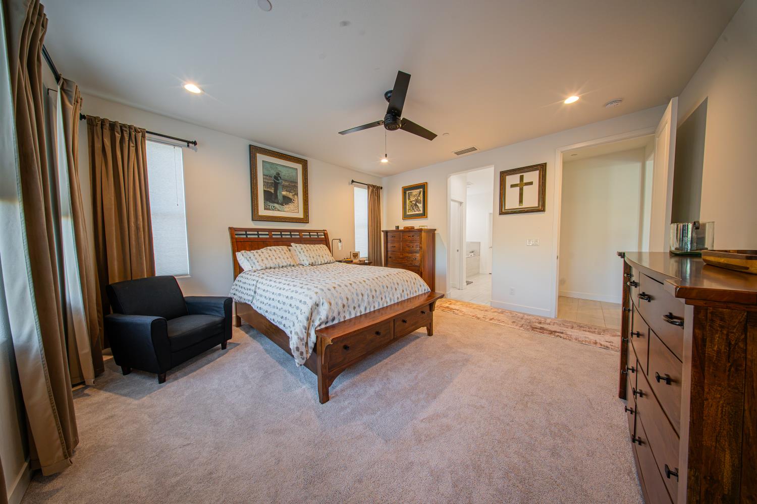 4672 Silverado Rd, Madera, CA 93636