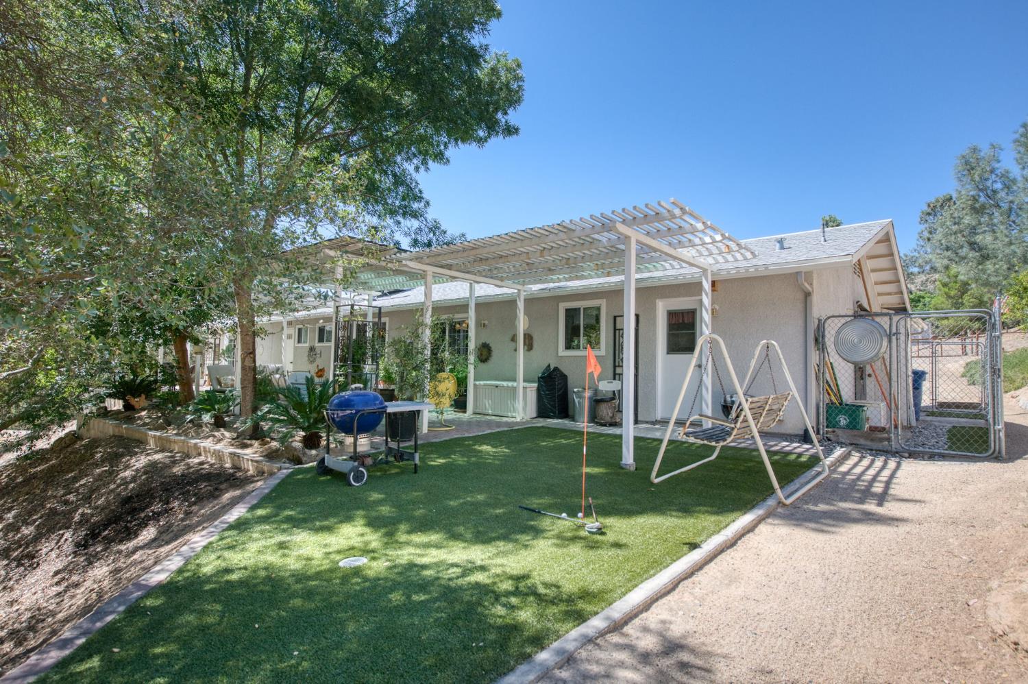 41322 Long Hollow Dr, Coarsegold, CA 93614