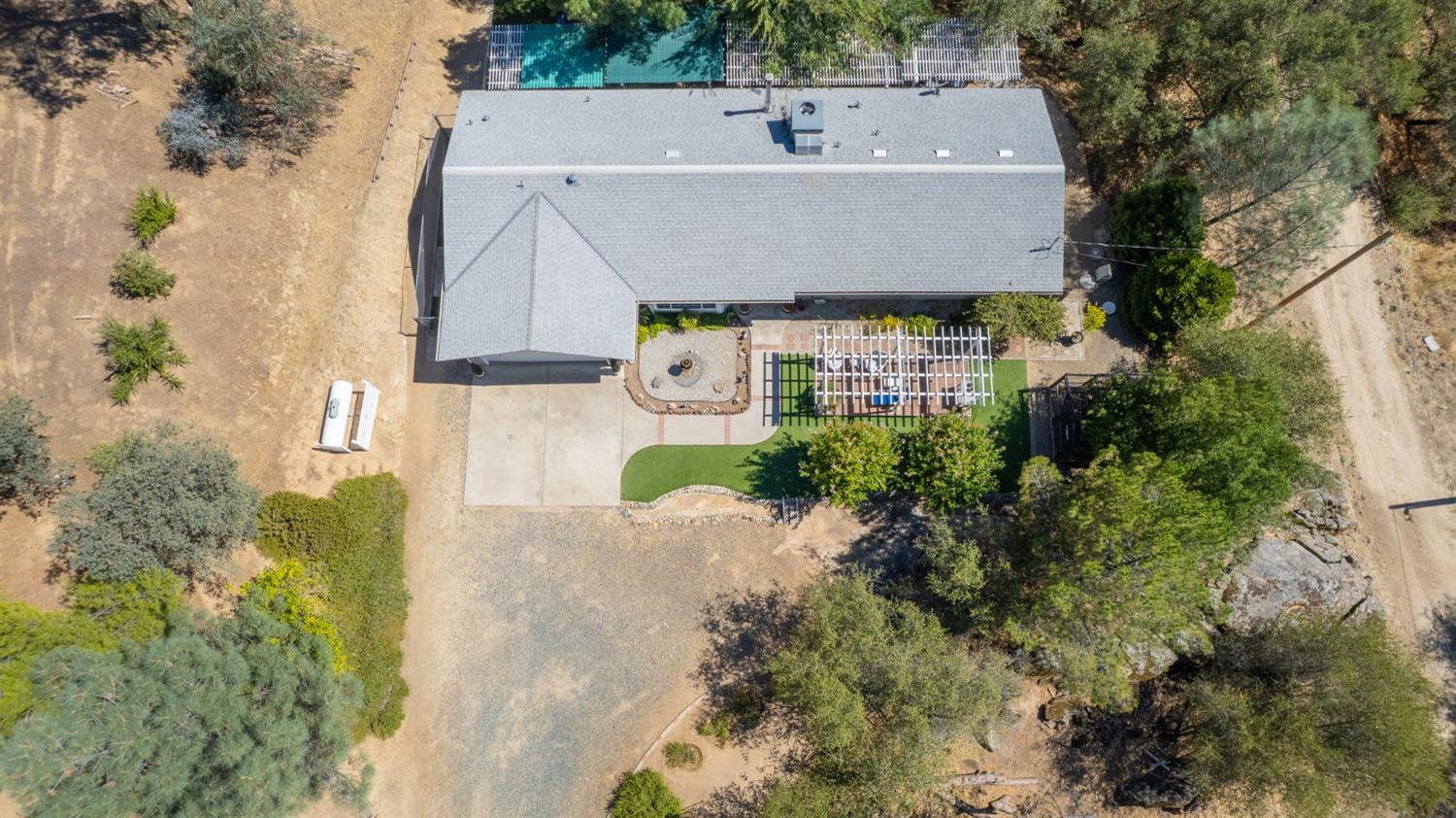 41322 Long Hollow Dr, Coarsegold, CA 93614