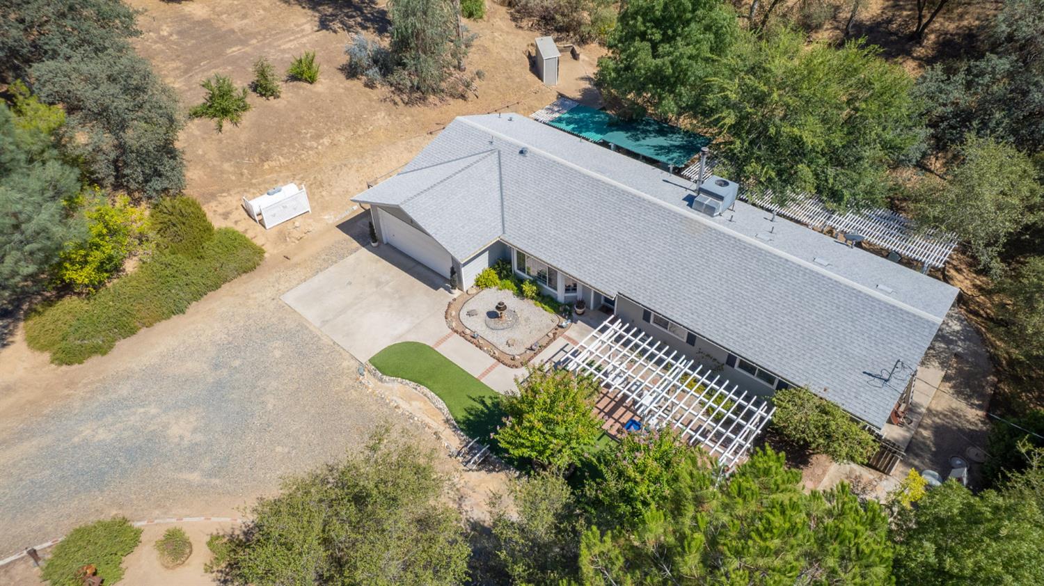 41322 Long Hollow Dr, Coarsegold, CA 93614