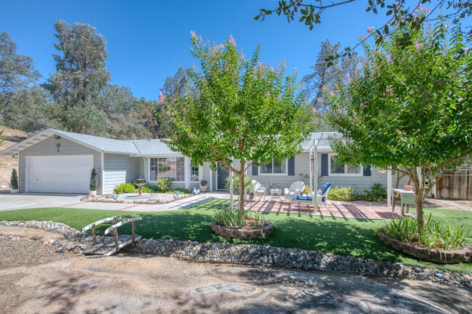 41322 Long Hollow Dr, Coarsegold, CA 93614