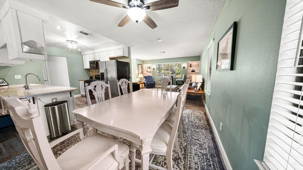 646 W Polson Ave, Clovis, CA 93612
