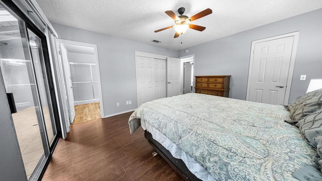 646 W Polson Ave, Clovis, CA 93612
