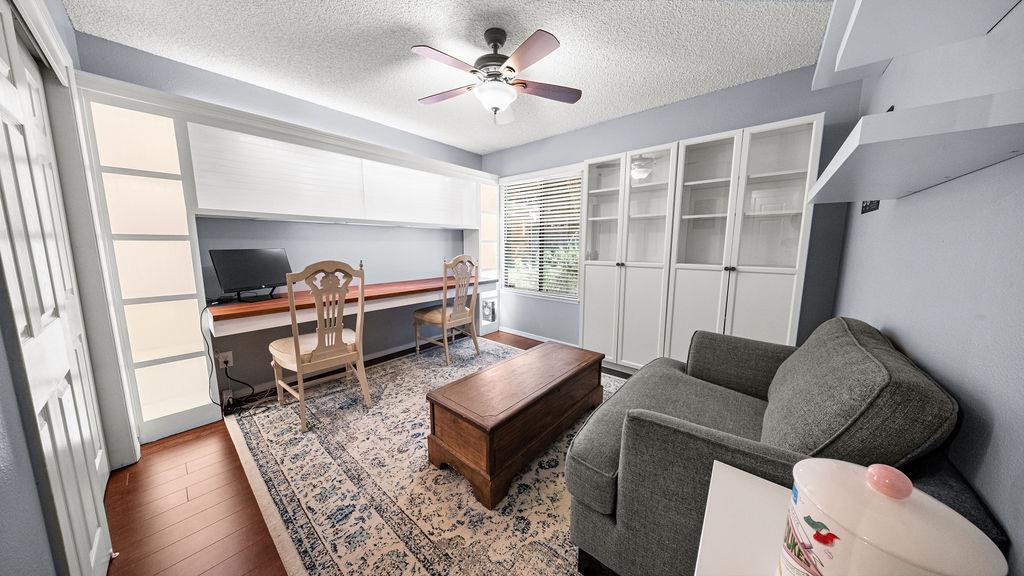 646 W Polson Ave, Clovis, CA 93612