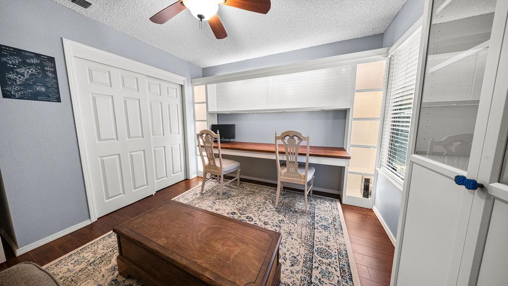 646 W Polson Ave, Clovis, CA 93612