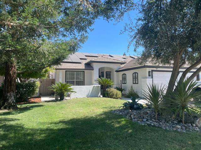 5932 W Monte Verde Ave N, Visalia, CA 93277