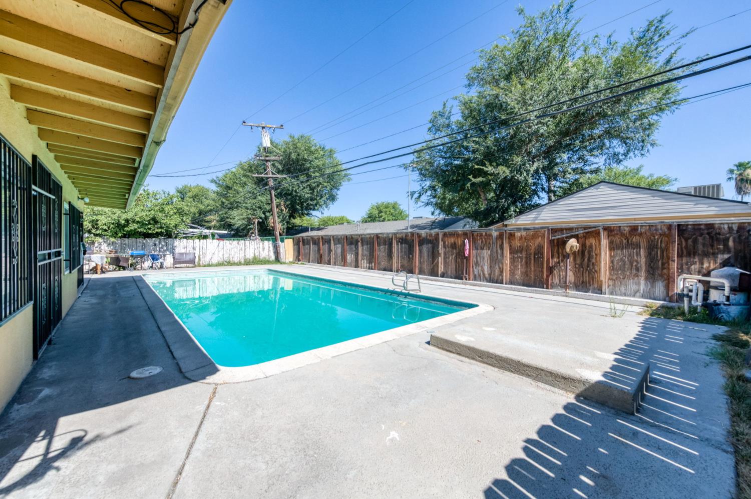 4767 E Orleans Ave, Fresno, CA 93702