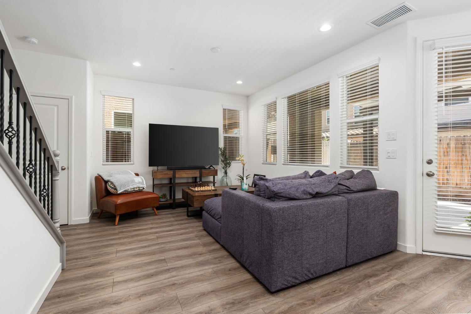 972 Winchell Way W, Madera, CA 93636