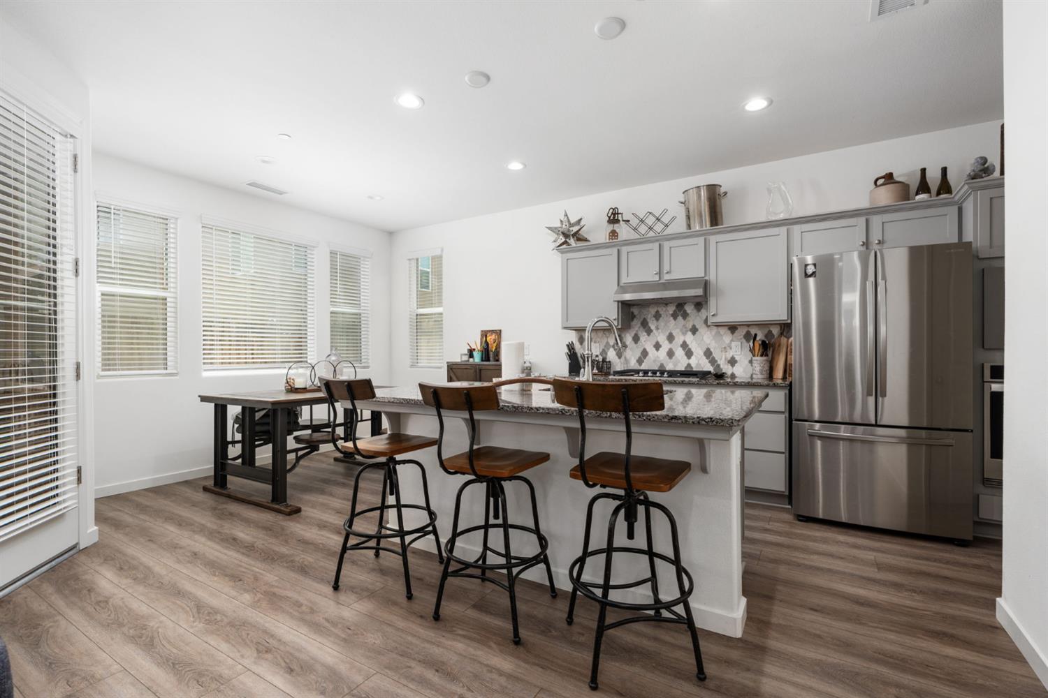 972 Winchell Way W, Madera, CA 93636
