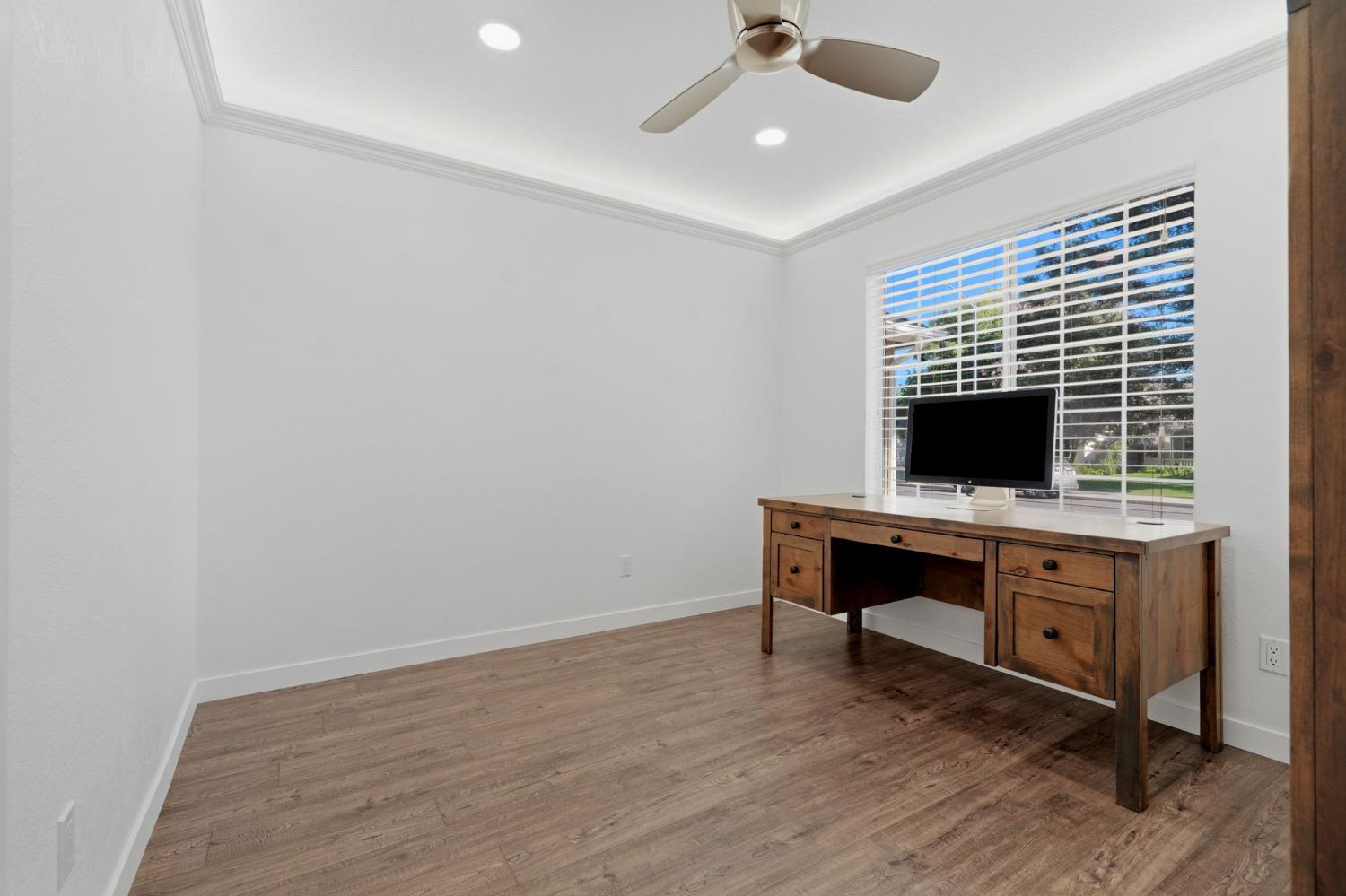 5806 W El Paso, Fresno, CA 93722