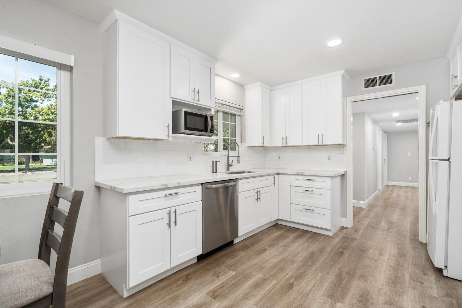 5756 N Bond St, Fresno, CA 93710