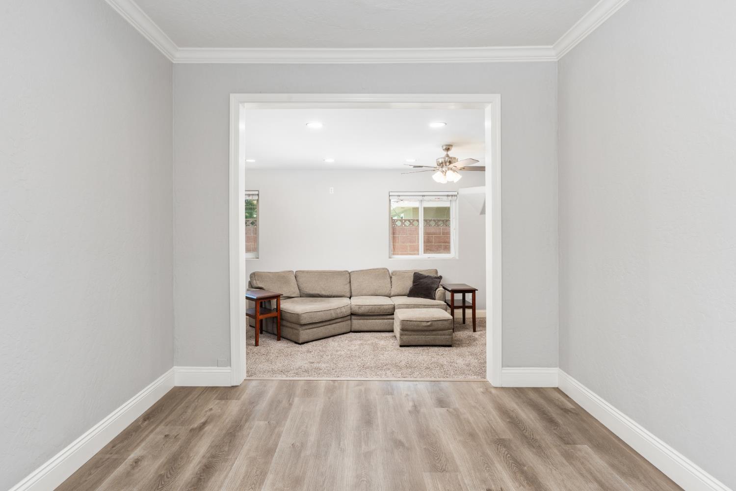 5756 N Bond St, Fresno, CA 93710