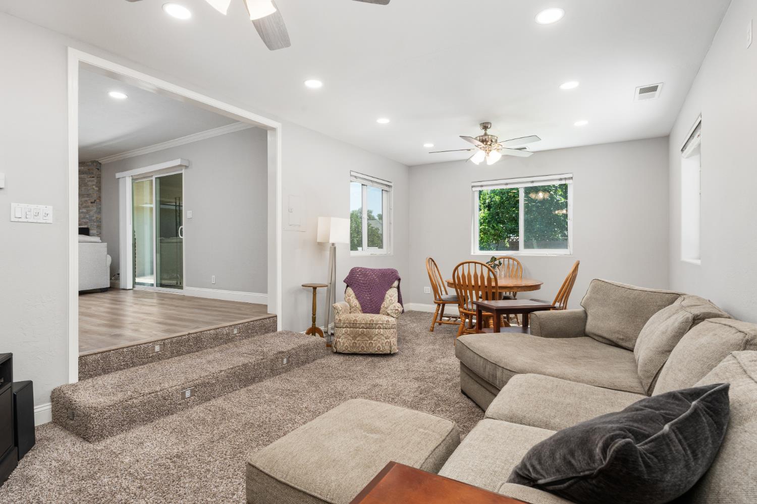 5756 N Bond St, Fresno, CA 93710