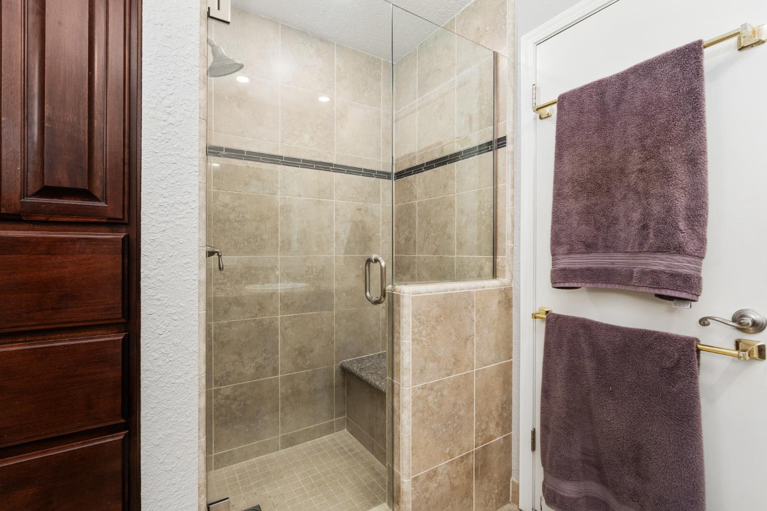 5756 N Bond St, Fresno, CA 93710