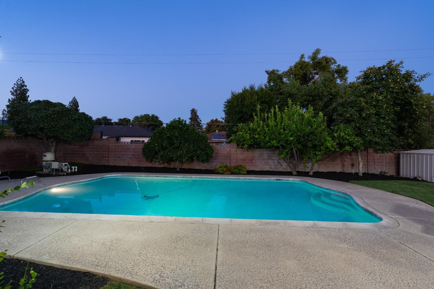 5756 N Bond St, Fresno, CA 93710
