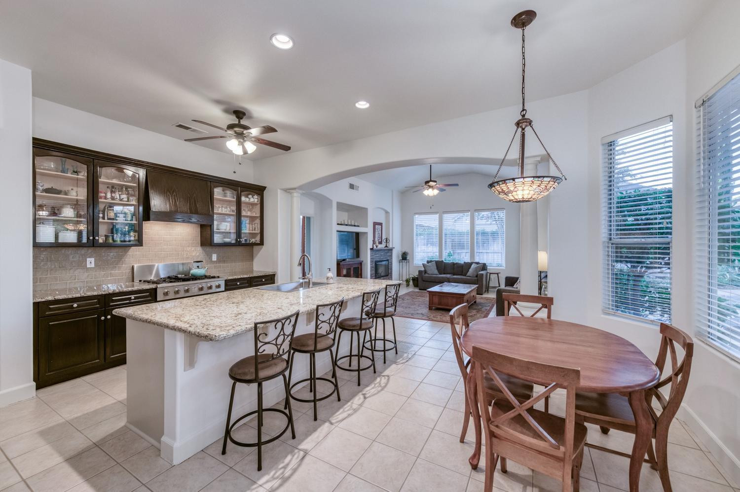 73 W Houston Ave, Clovis, CA 93611