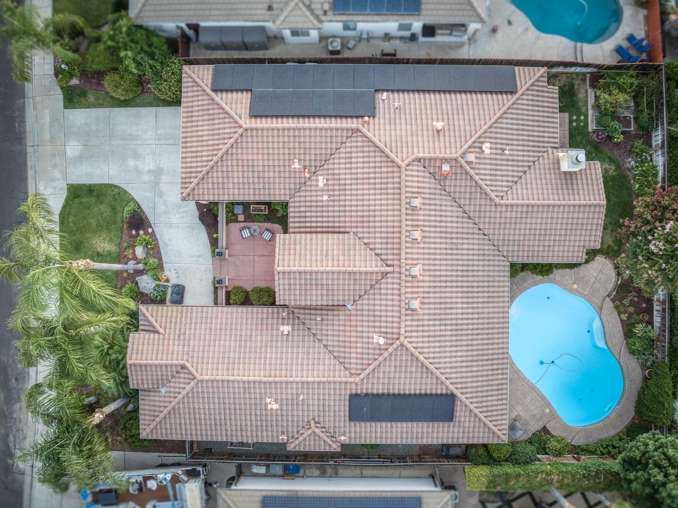 73 W Houston Ave, Clovis, CA 93611
