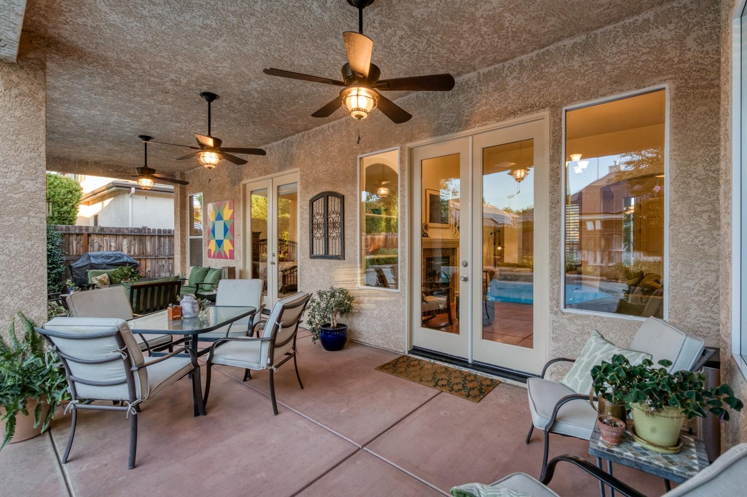 73 W Houston Ave, Clovis, CA 93611