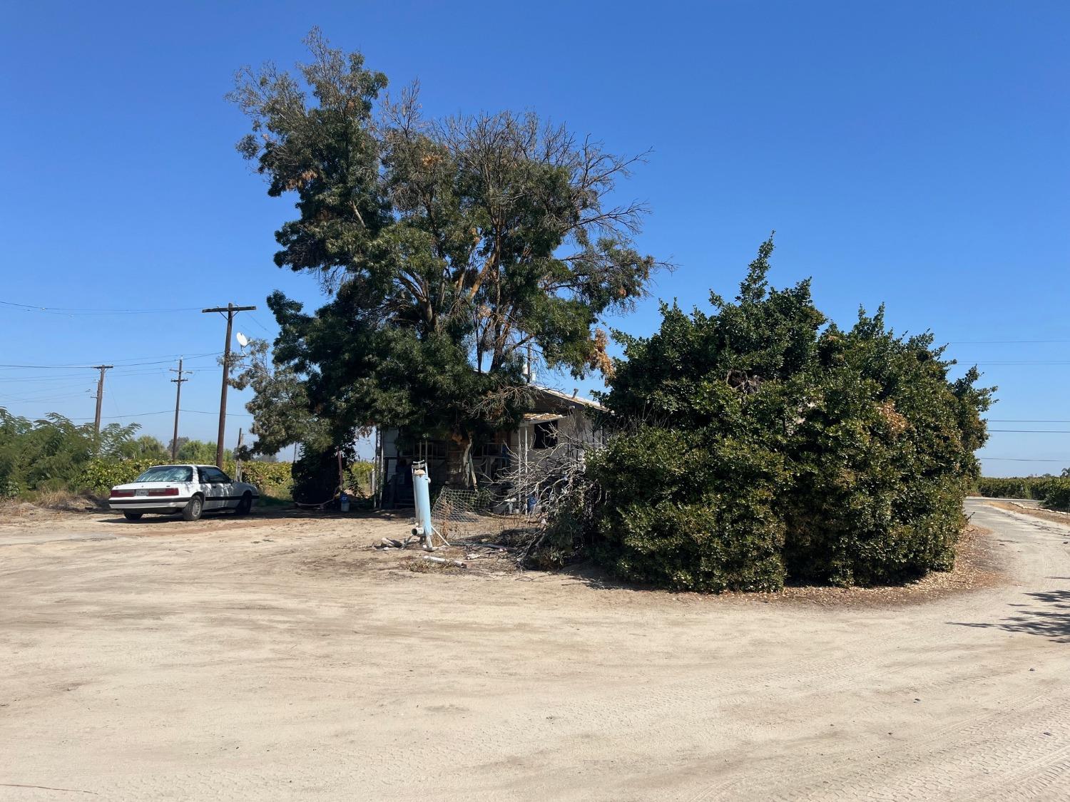 12575 S Academy Ave, Selma, CA 93662
